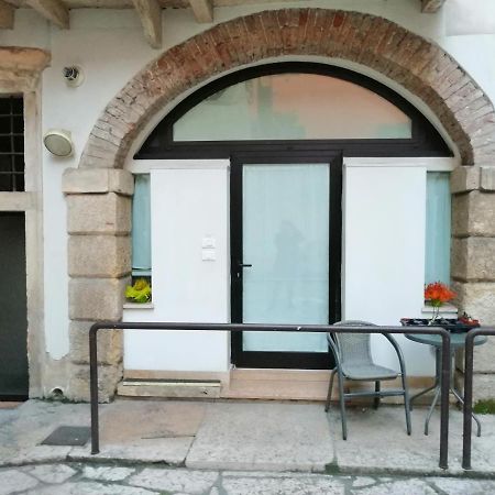 Verona Goddess House Exterior foto