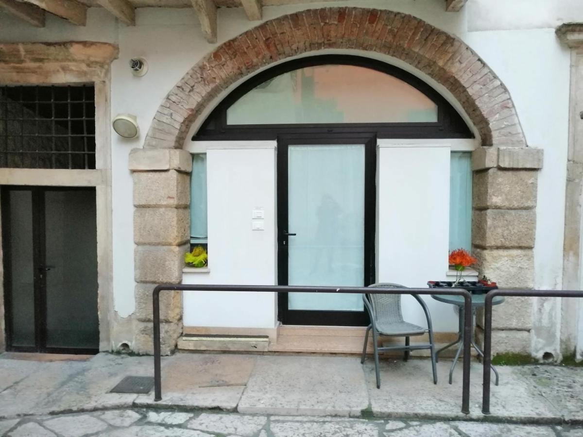 Verona Goddess House Exterior foto